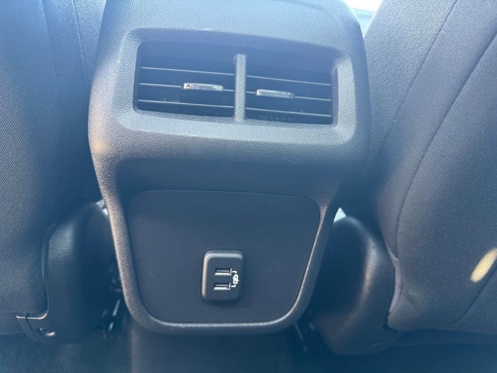 Used 2019 Chevrolet Equinox LT image 20