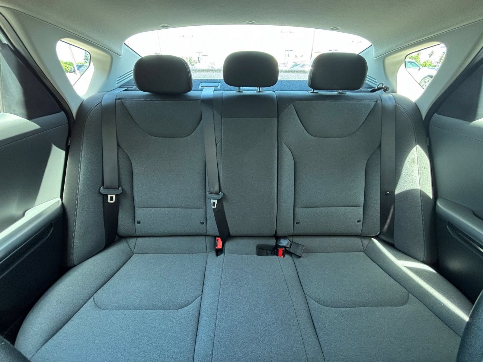 Used 2025 Kia K4 FWD image 38