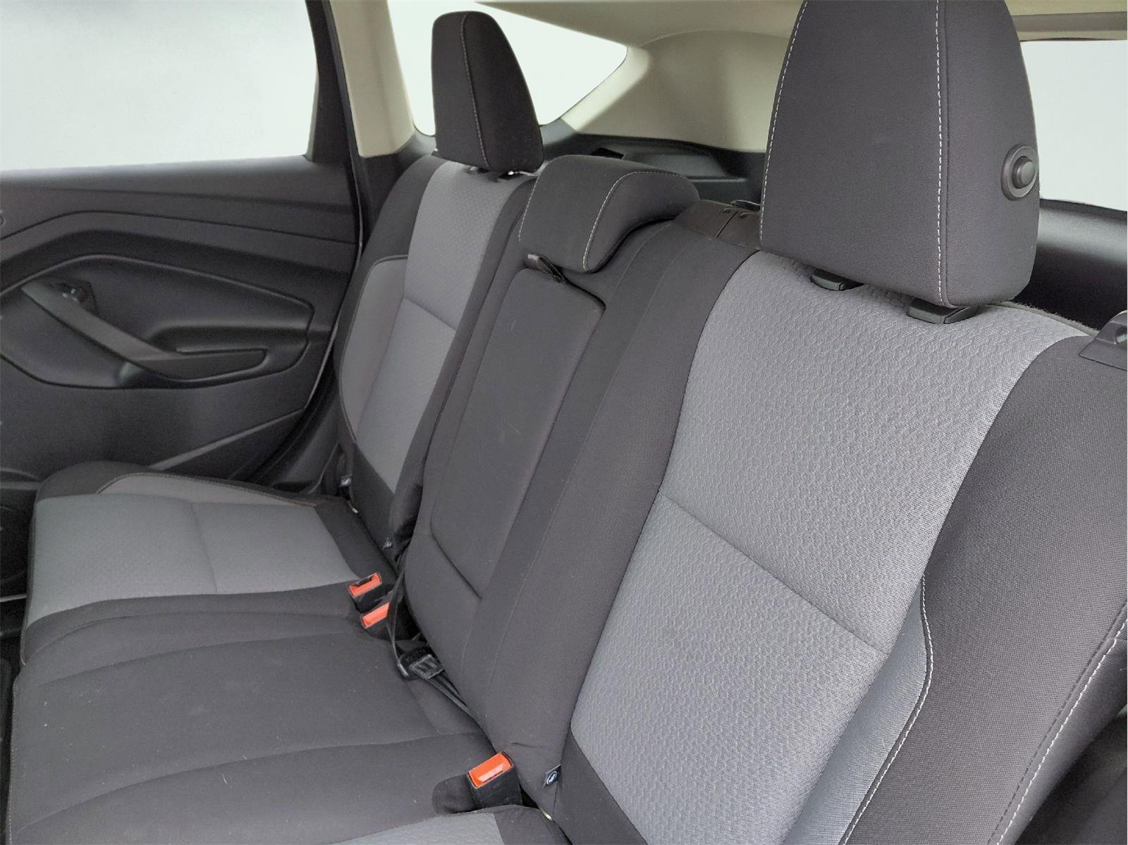 Used 2018 Ford Escape SE w/ Ford Safe & Smart Package image 36