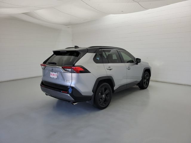 Used 2020 Toyota RAV4 XSE AWD/4WD image 5