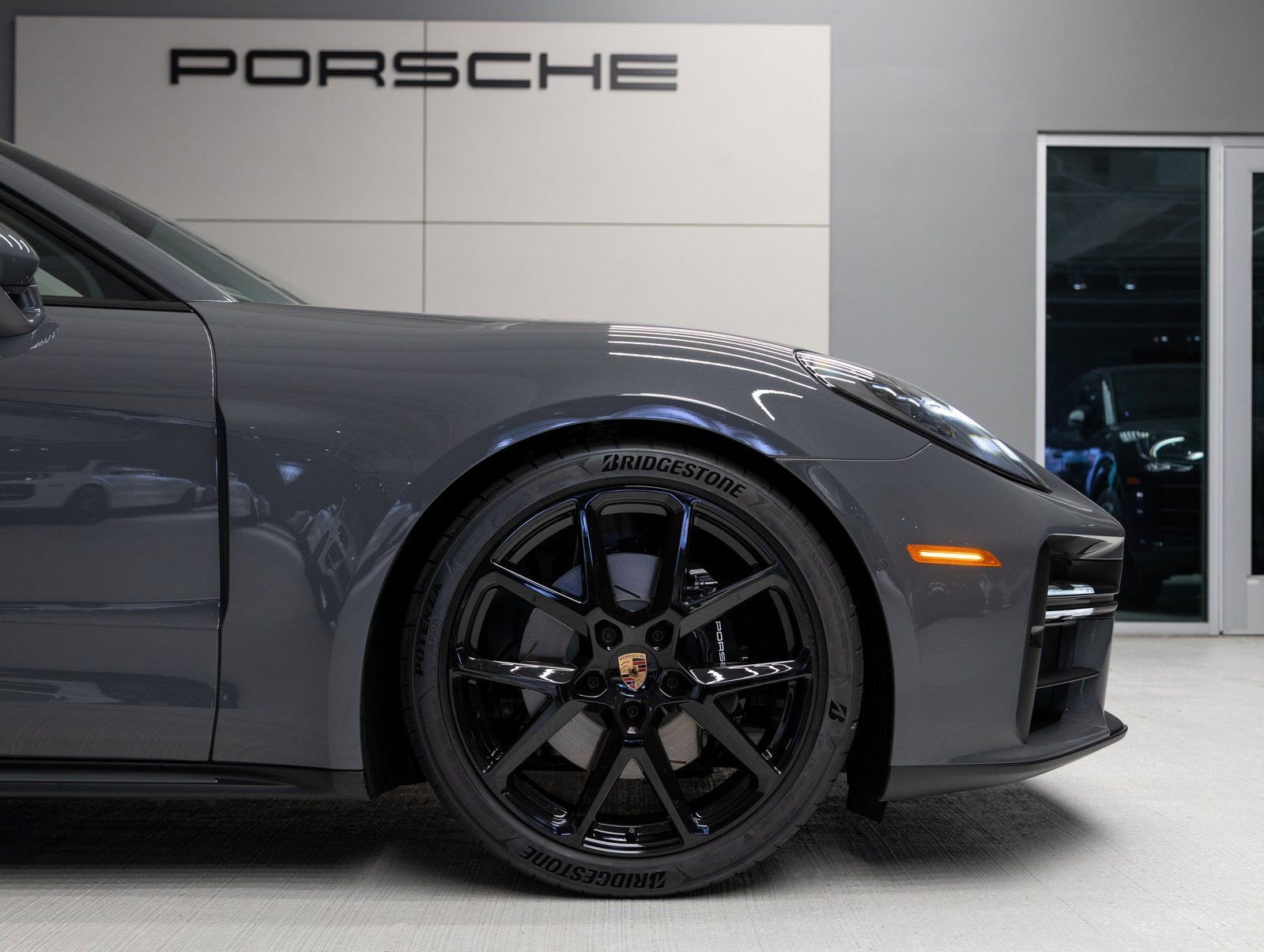 Certified 2026 Porsche Panamera RWD image 11