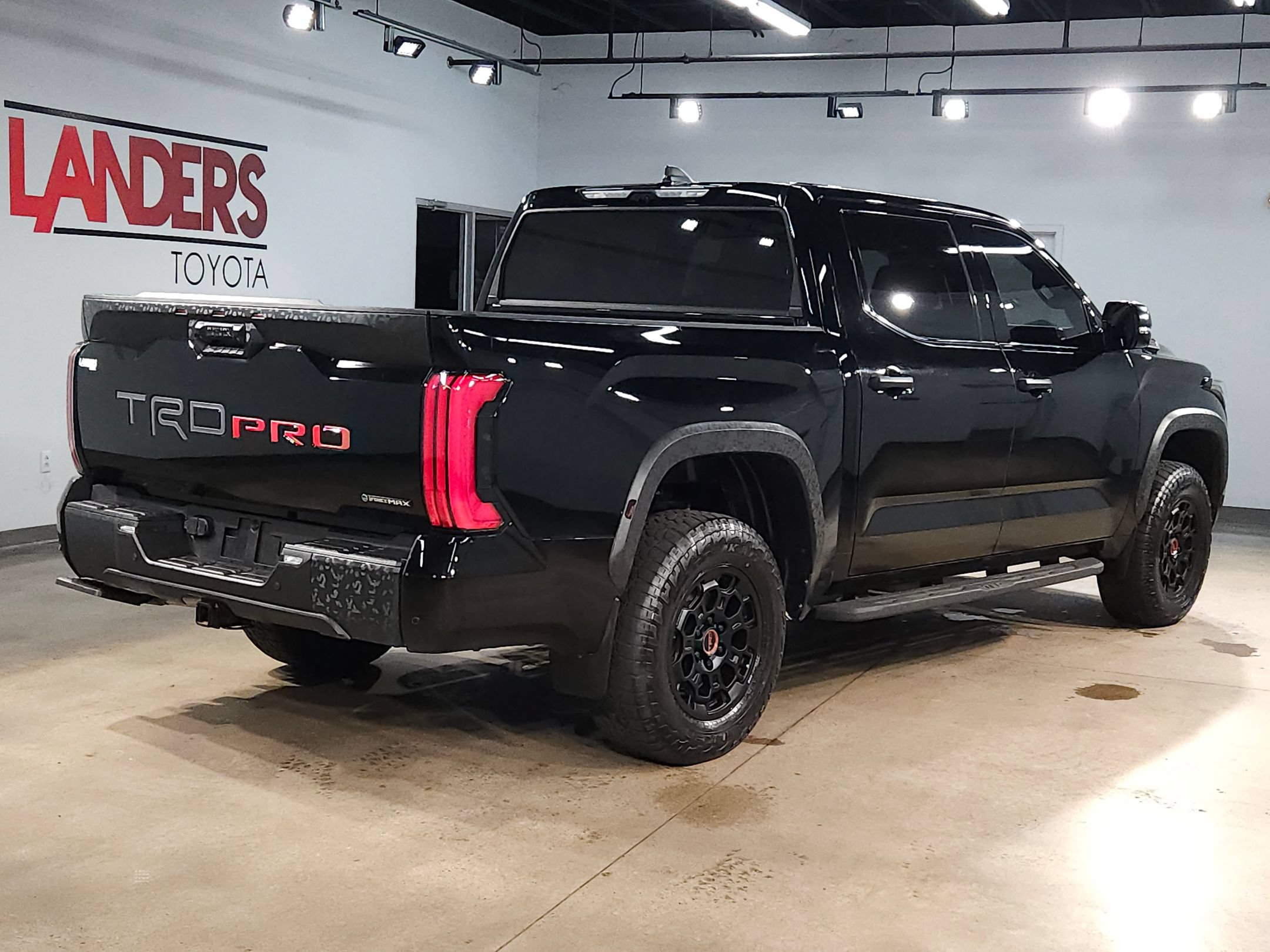 Certified 2025 Toyota Tundra TRD Pro AWD/4WD image 7