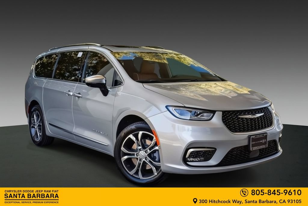 New 2026 Chrysler Pacifica Pinnacle w/ Trailer Tow Group image 1