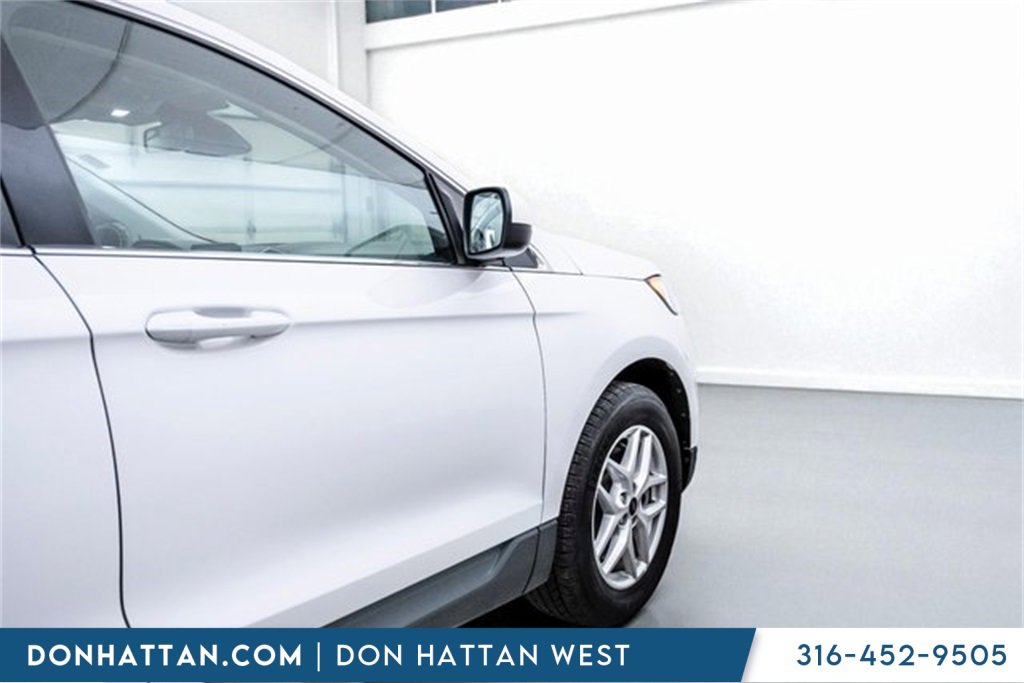 Used 2023 Ford Edge SEL image 38
