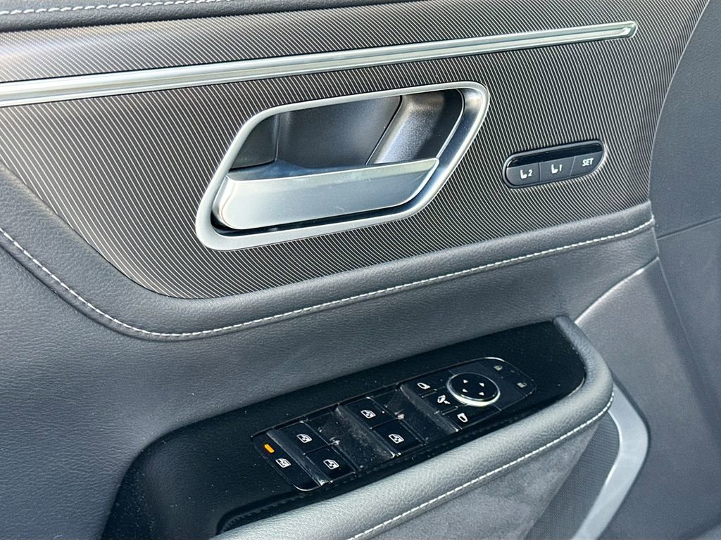New 2026 INFINITI QX80 Luxe RWD image 18