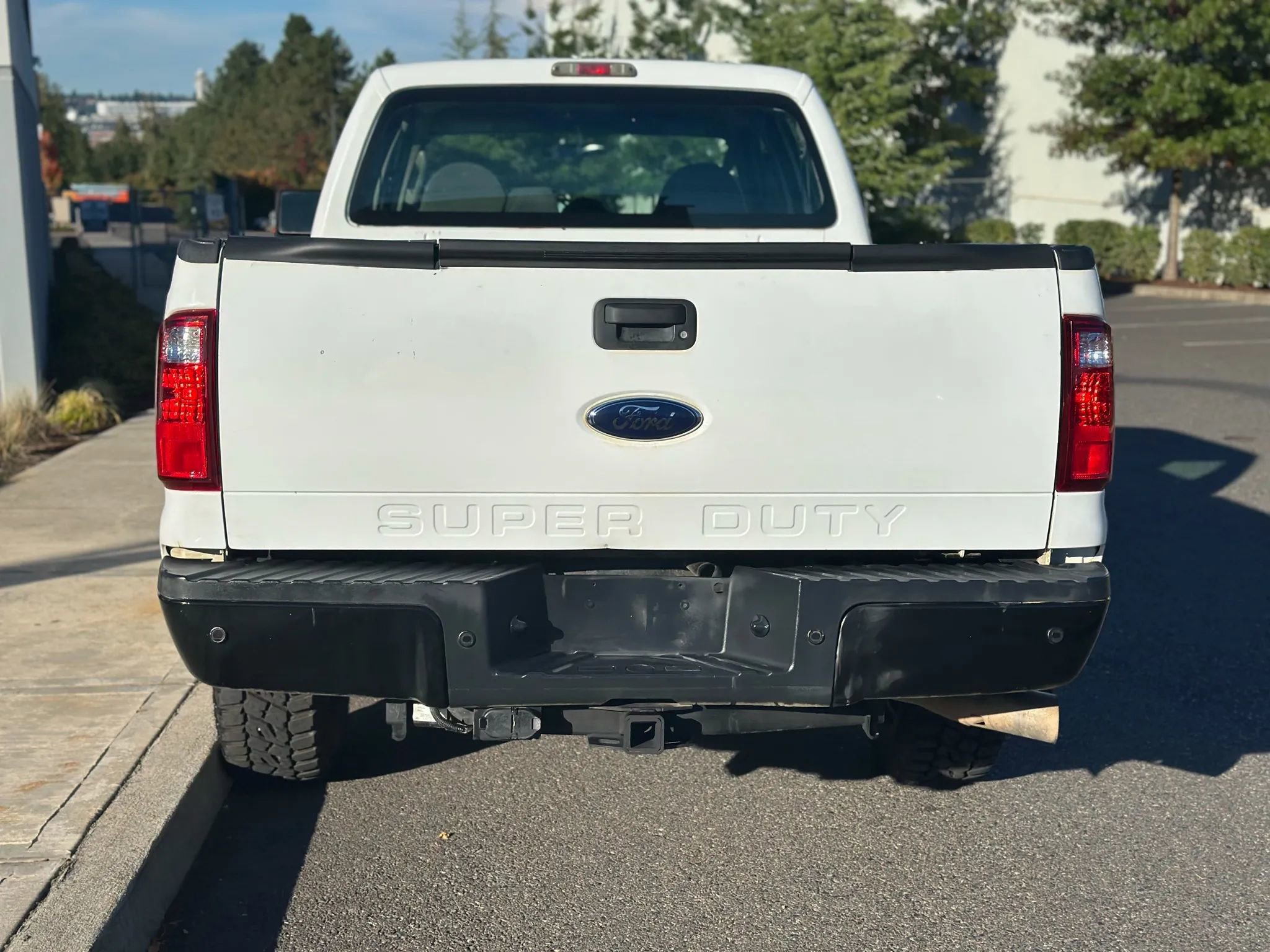 Used 2010 Ford F250 XL image 4