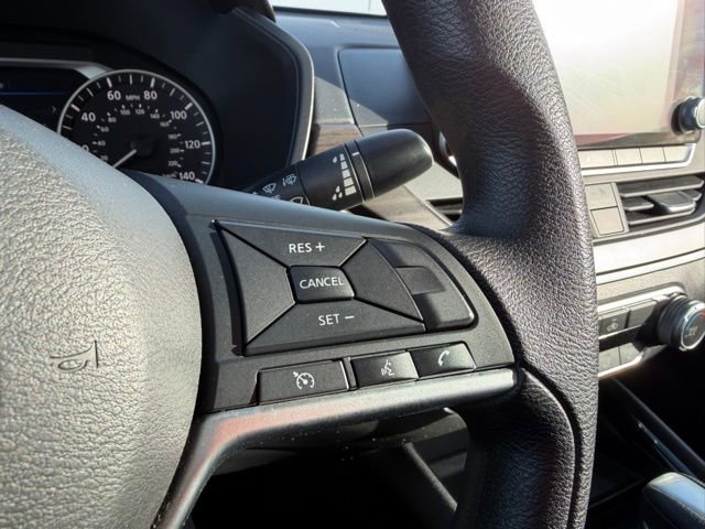 Used 2024 Nissan Altima 2.5 SV image 30