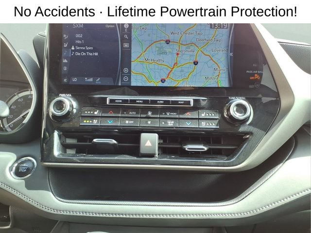 Used 2022 Toyota Highlander Limited AWD/4WD image 19