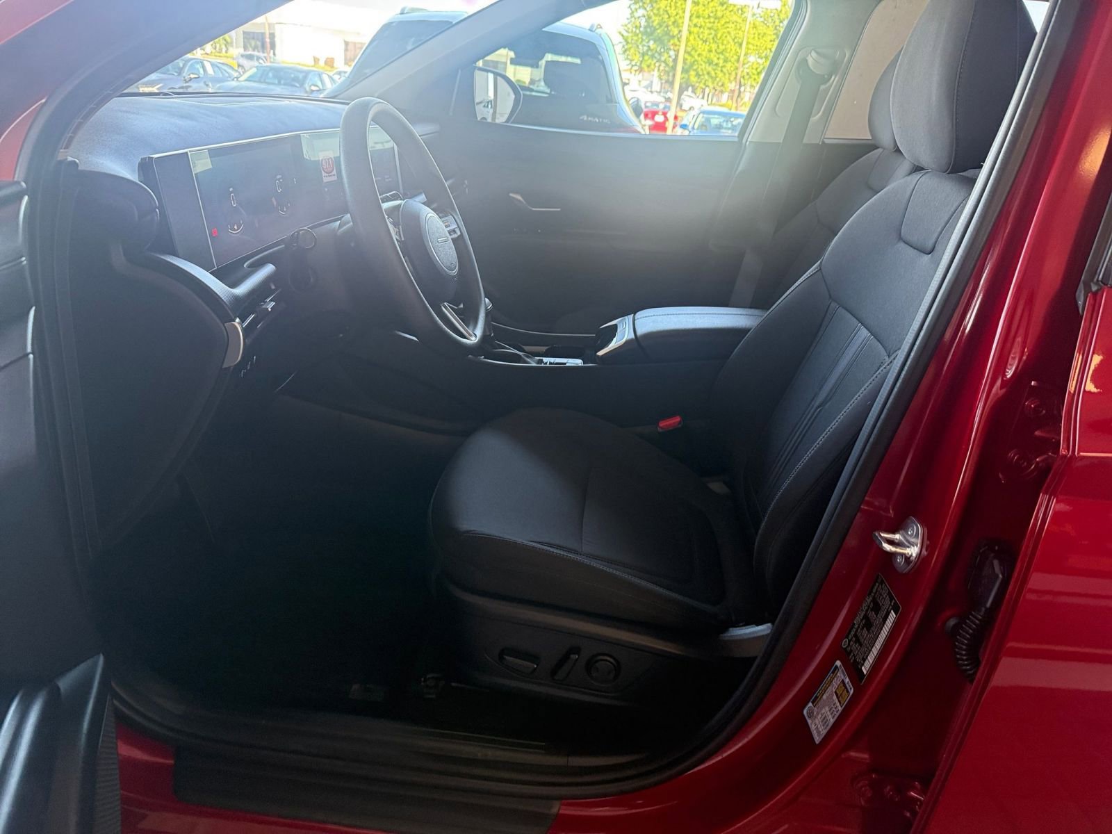 Used 2025 Hyundai Tucson SEL FWD image 29