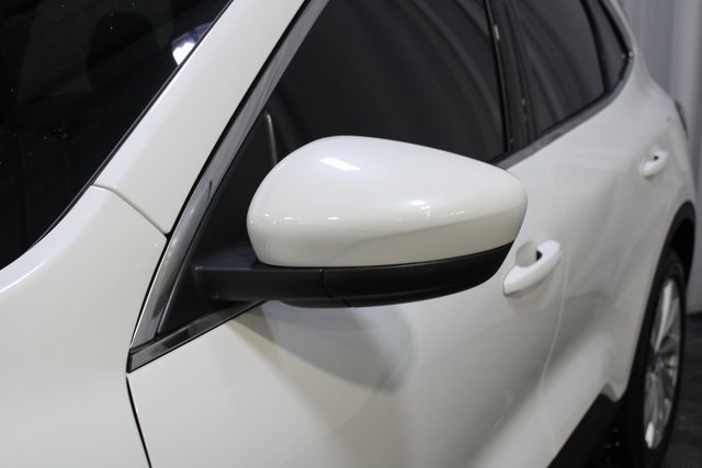 Used 2022 Ford Escape Titanium w/ Titanium Elite Package image 32