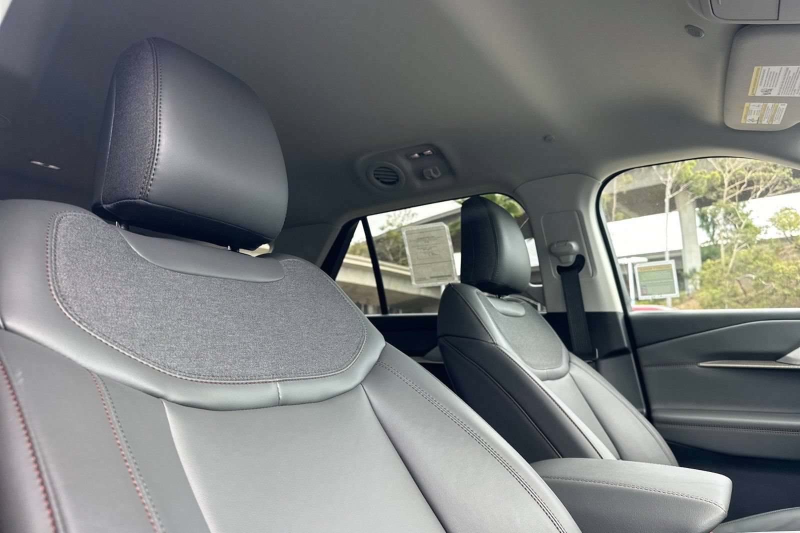 New 2026 Ford Explorer Active w/ Active Comfort Package RWD image 17