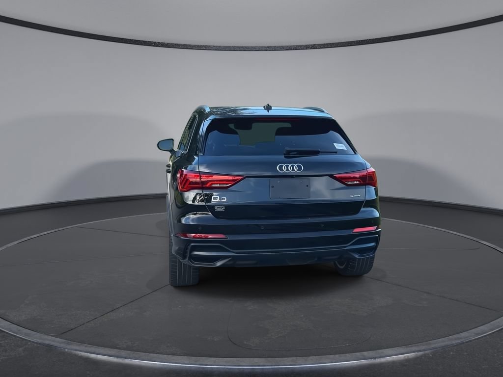 Used 2020 Audi Q3 2.0T Premium Plus w/ Premium Plus Package AWD/4WD image 7