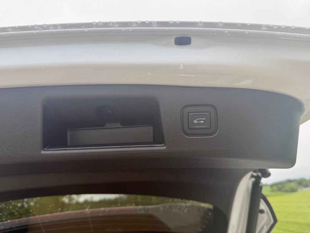 Used 2026 Chevrolet Blazer EV SS AWD/4WD image 8