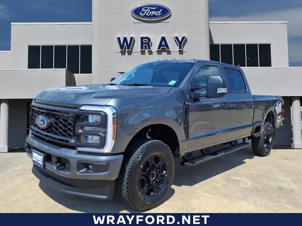 New 2026 Ford F250 4x4 Crew Cab Super Duty