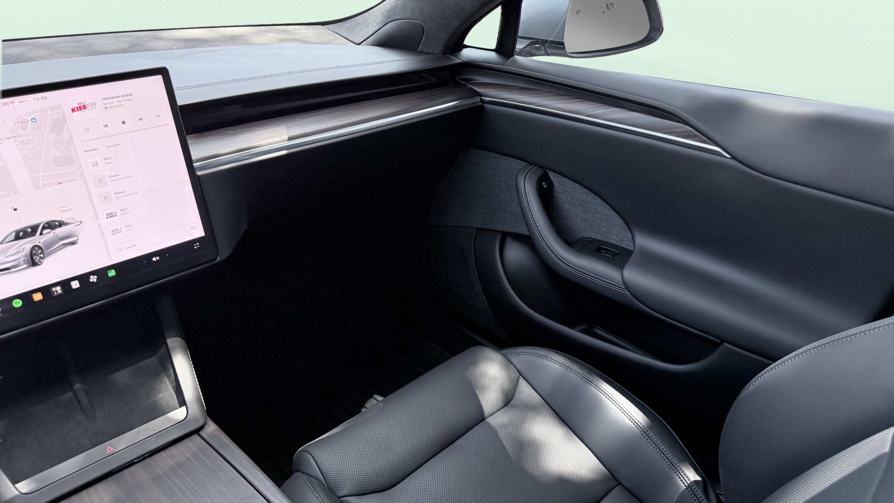 Used 2025 Tesla Model S AWD/4WD image 57