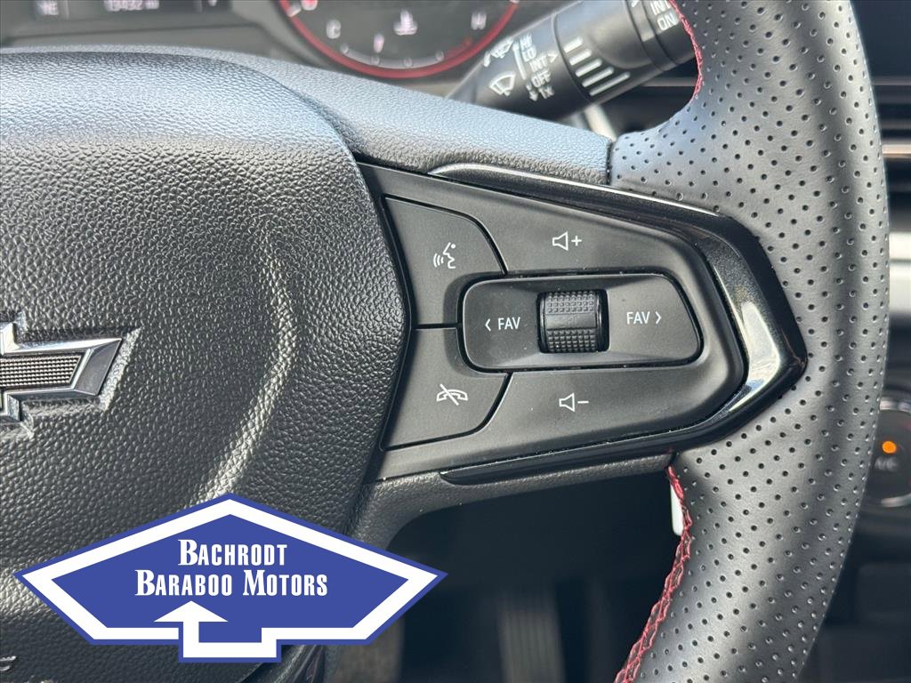 Used 2024 Chevrolet Trax RS w/ Driver Confidence Package image 14