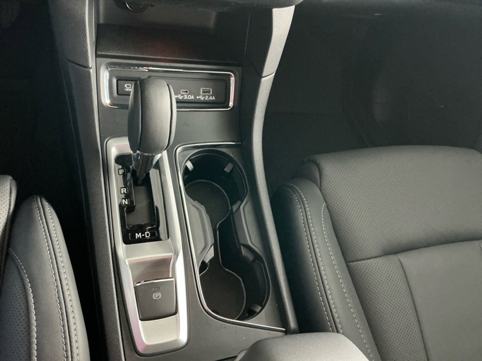 Certified 2025 Subaru Ascent Limited image 17