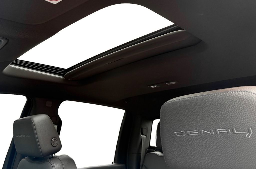 Used 2022 GMC Sierra 2500 Denali image 19