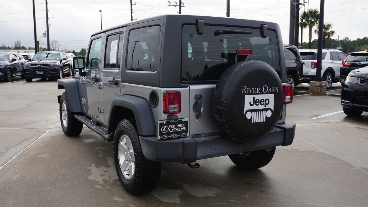 Used 2016 Jeep Wrangler Unlimited Sport w/ Connectivity Group image 7