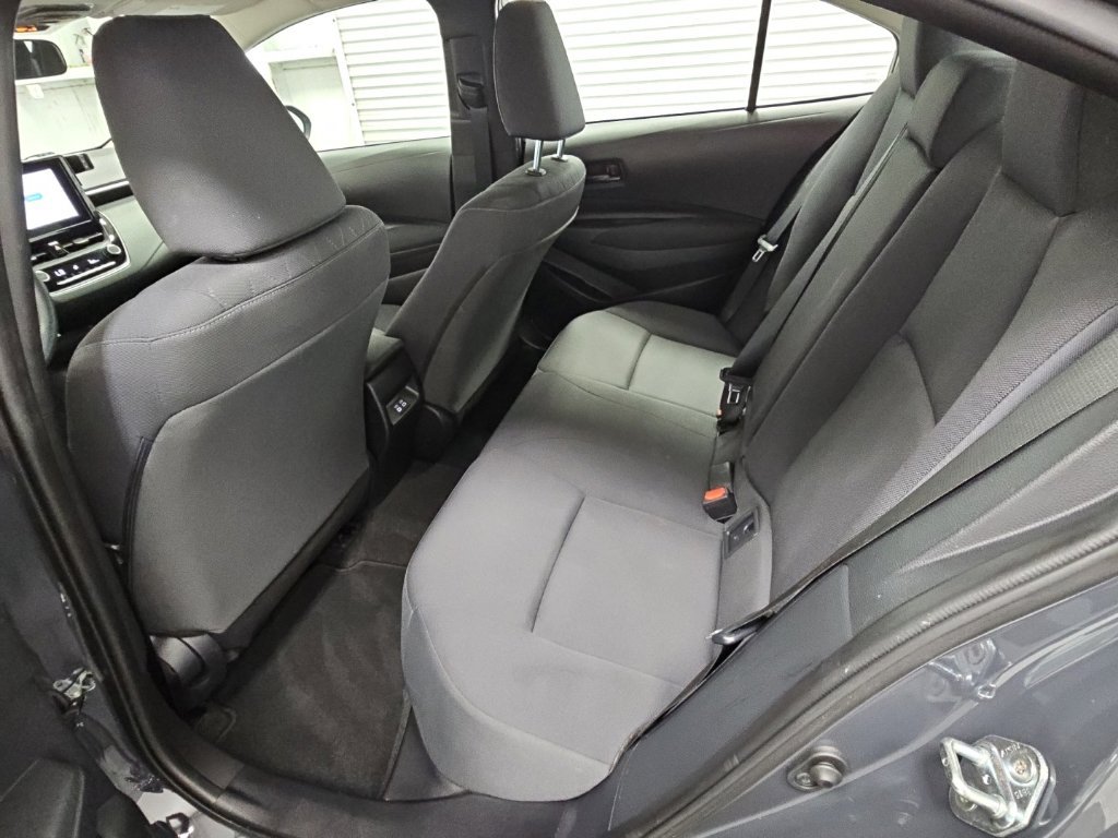 Used 2023 Toyota Corolla LE FWD image 28