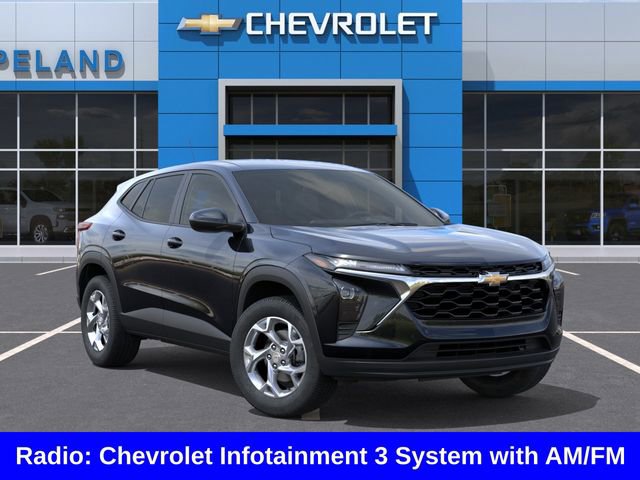 New 2026 Chevrolet Trax LS w/ LS Convenience Package FWD image 8