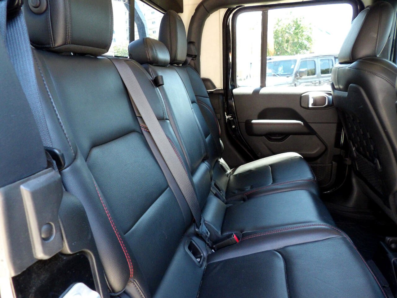 Used 2023 Jeep Gladiator Rubicon w/ LED Lighting Group image 12