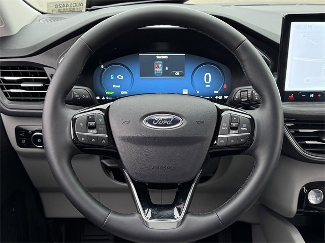 Certified 2025 Ford Escape Platinum image 12