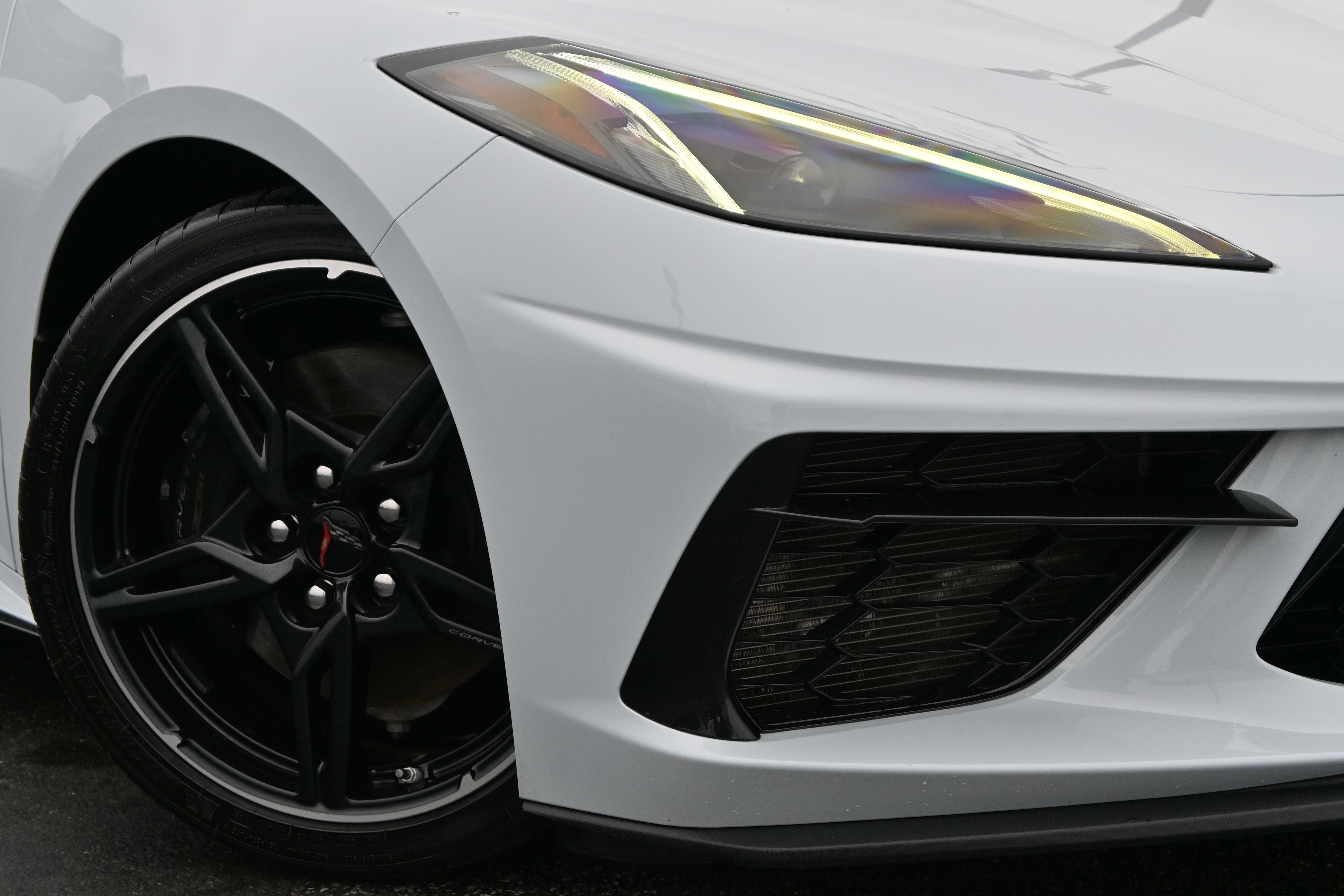 Used 2021 Chevrolet Corvette Stingray Premium Conv w/ Z51 Performance Package image 14