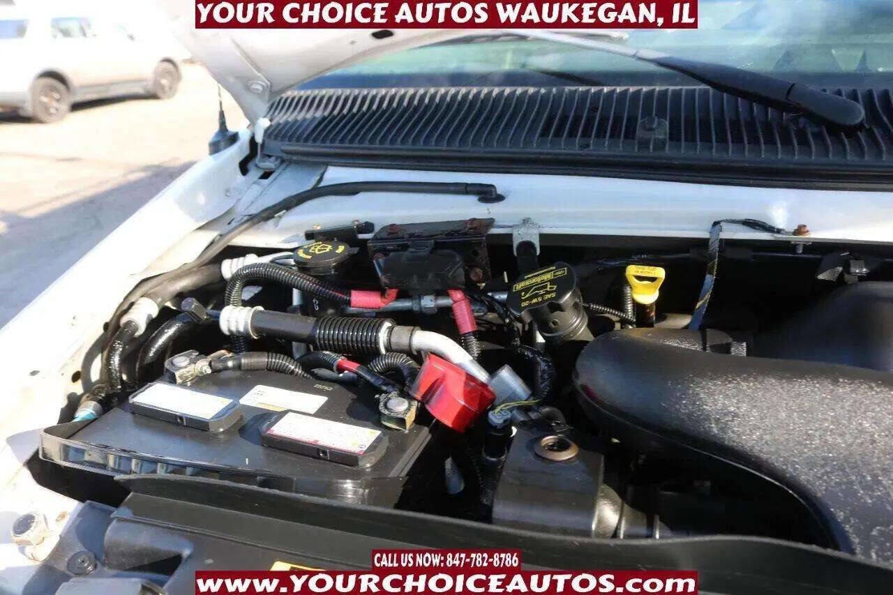 Used 2012 Ford E-150 and Econoline 150 w/ PWR Group image 22