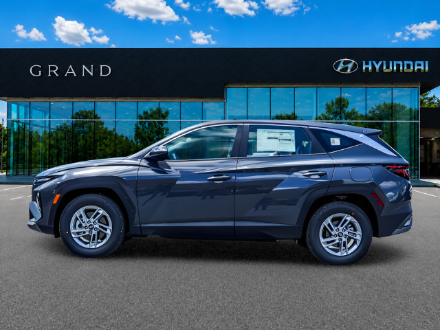 New 2026 Hyundai Tucson SE FWD image 3