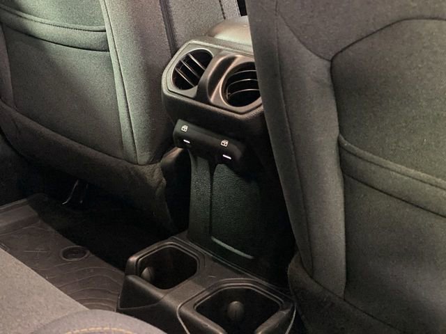 Used 2025 Jeep Gladiator Sport image 26