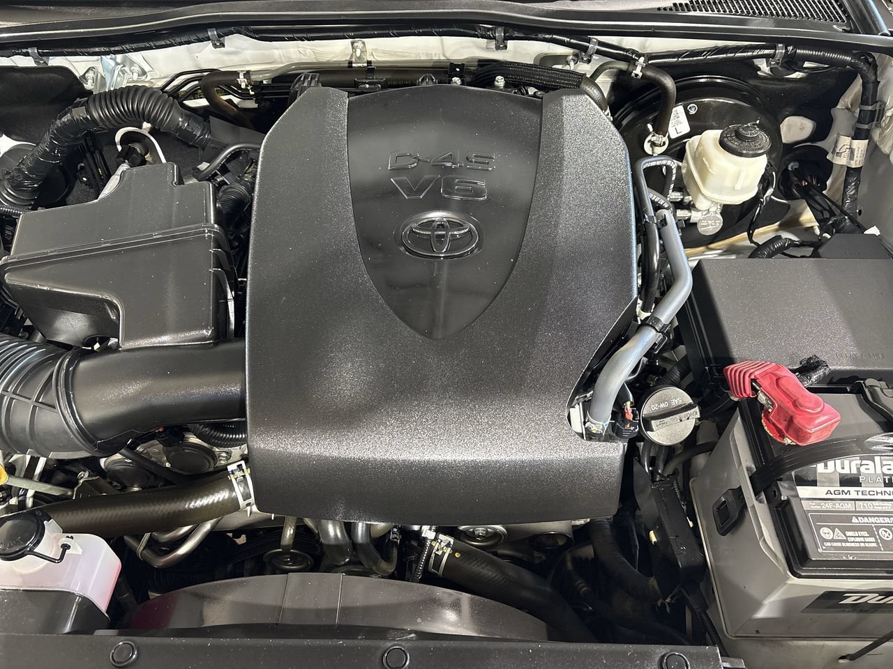 Used 2019 Toyota Tacoma SR5 AWD/4WD image 24