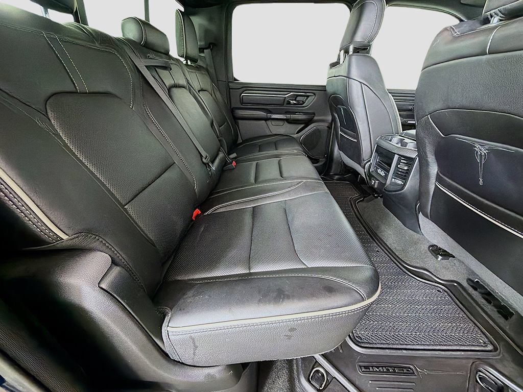 Used 2022 RAM 1500 Limited w/ Body-Colour Bumper Group AWD/4WD image 27