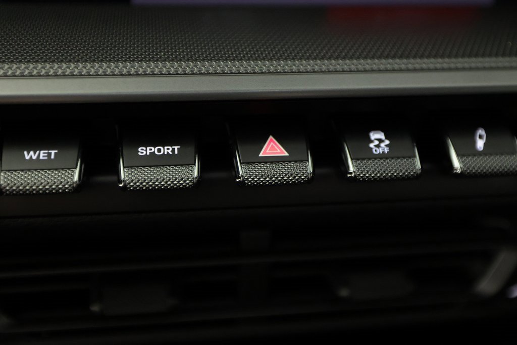 Used 2020 Porsche 911 Carrera image 30