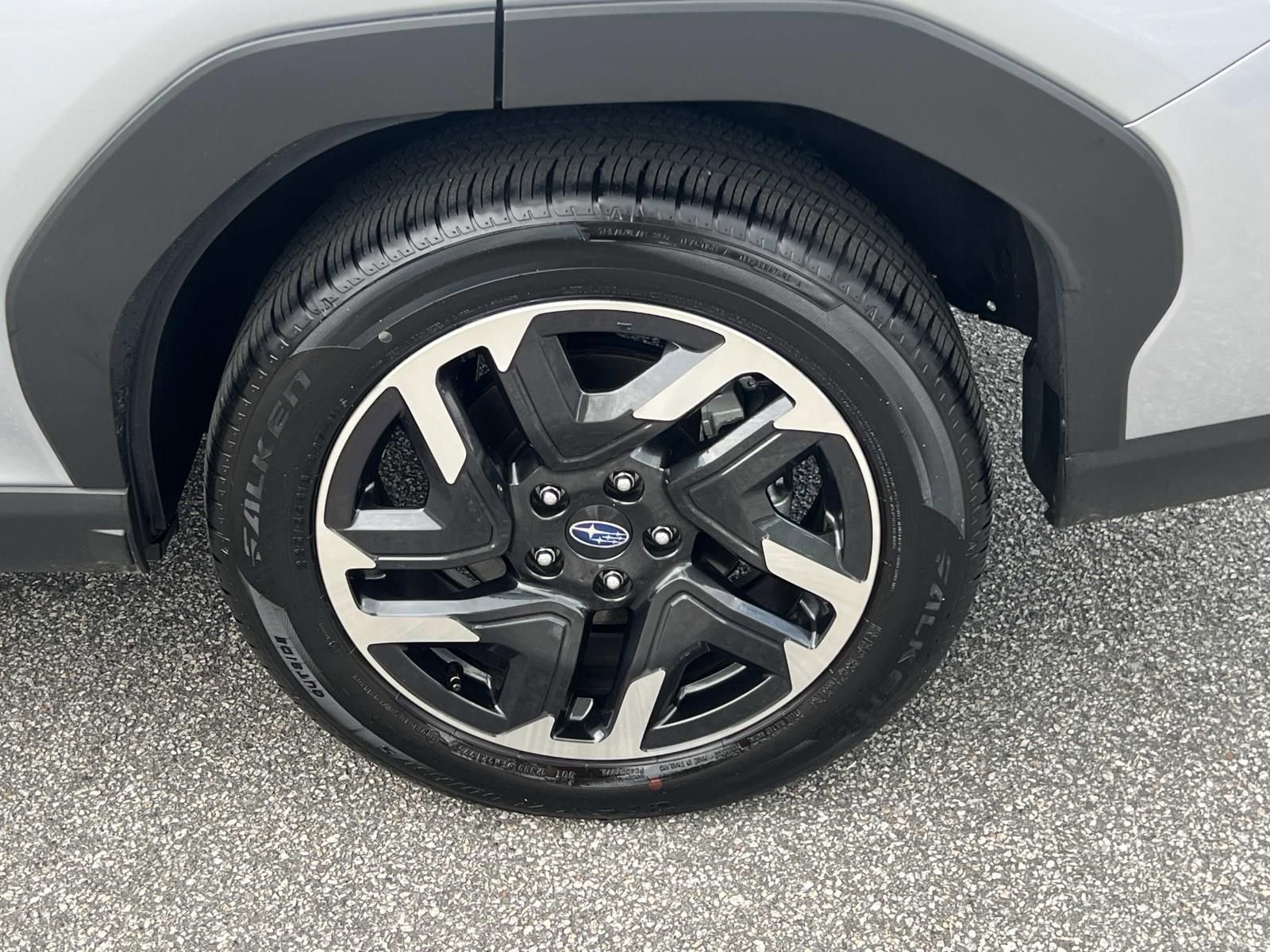 Certified 2025 Subaru Forester Limited AWD/4WD image 19