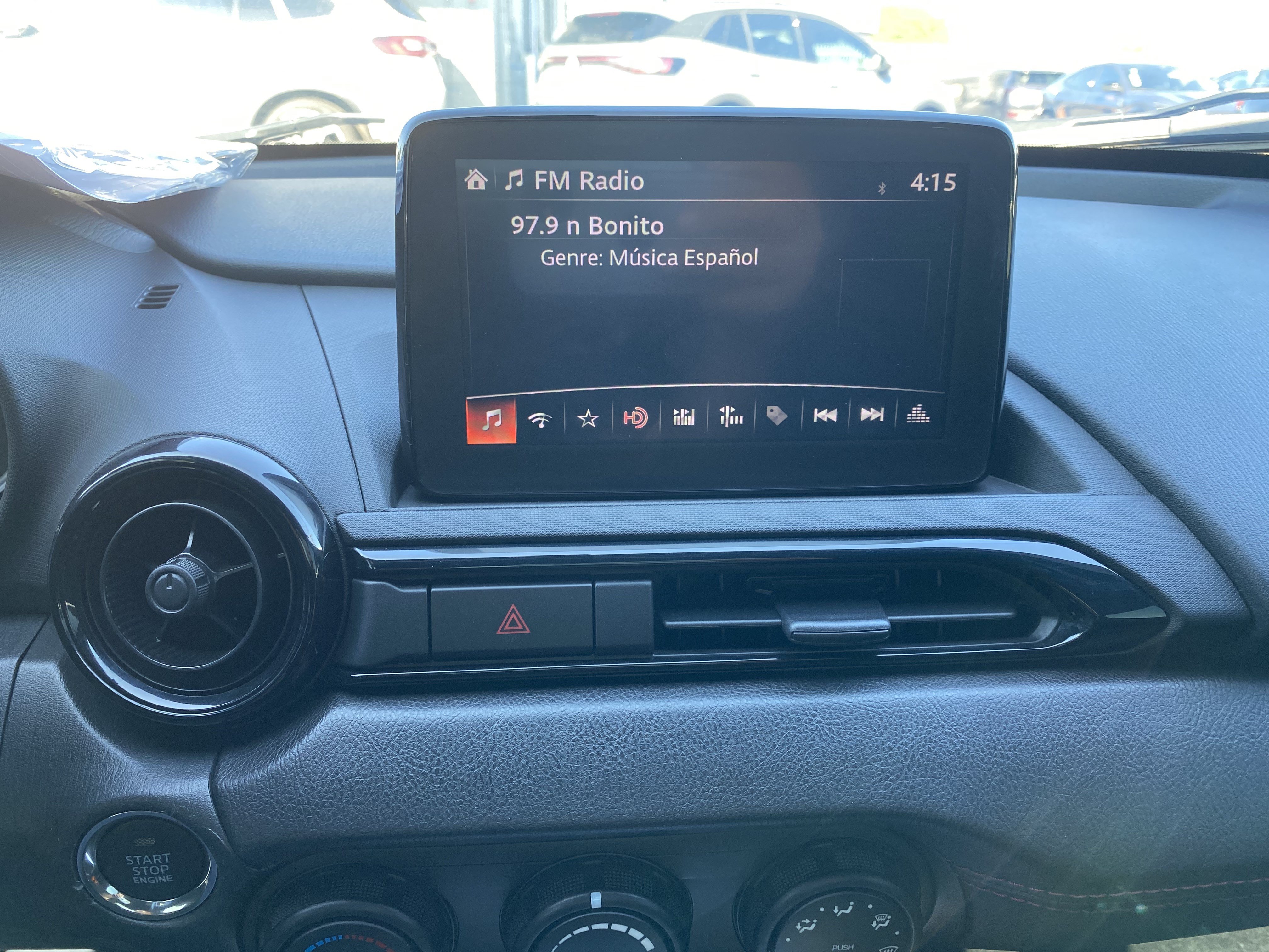 Used 2018 MAZDA MX-5 Miata RF Club RWD image 15