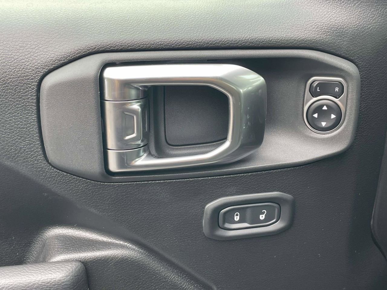 New 2026 Jeep Wrangler Sport S AWD/4WD image 17