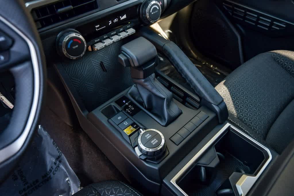 New 2025 Toyota 4Runner SR5 AWD/4WD image 24