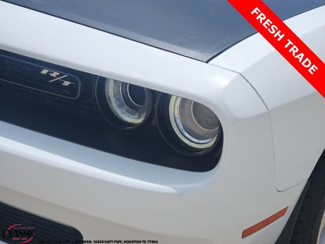 Used 2020 Dodge Challenger R/T RWD image 9