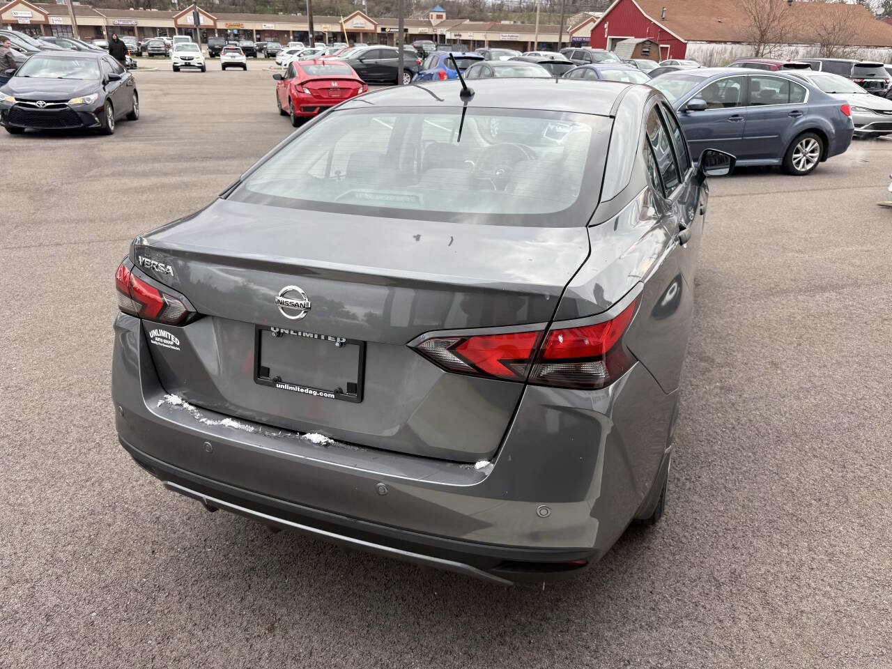 Used 2022 Nissan Versa S image 8