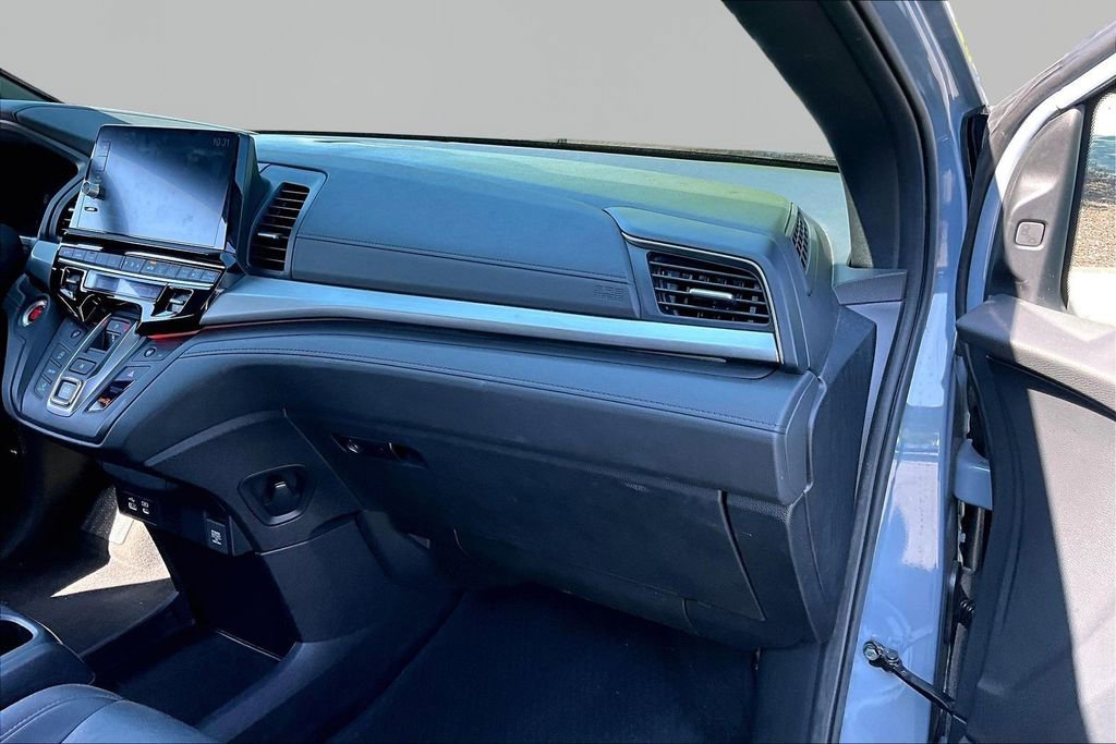 Used 2025 Honda Odyssey Sport-L image 21