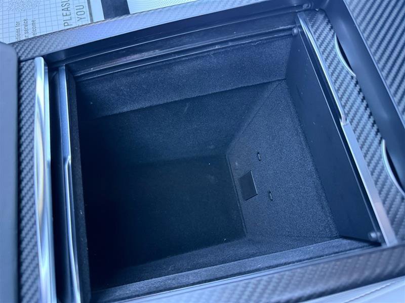 Used 2022 Tesla Model S Plaid image 31