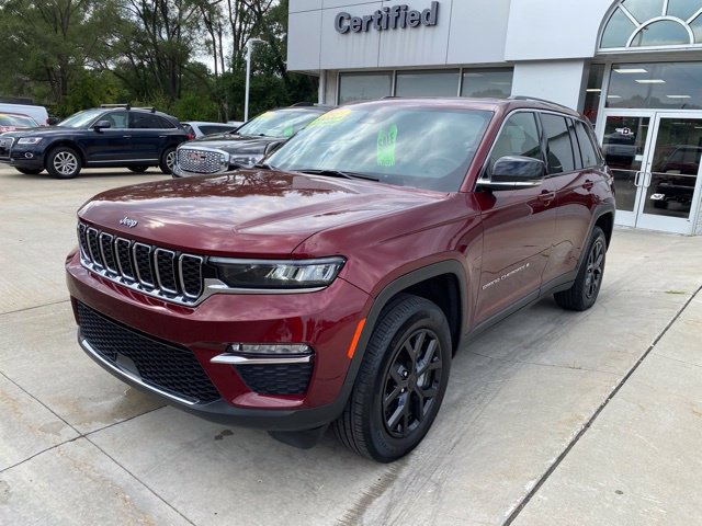 Certified 2023 Jeep Grand Cherokee Limited AWD/4WD image 11