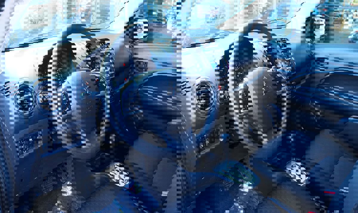 Used 2024 Mitsubishi Mirage ES image 39