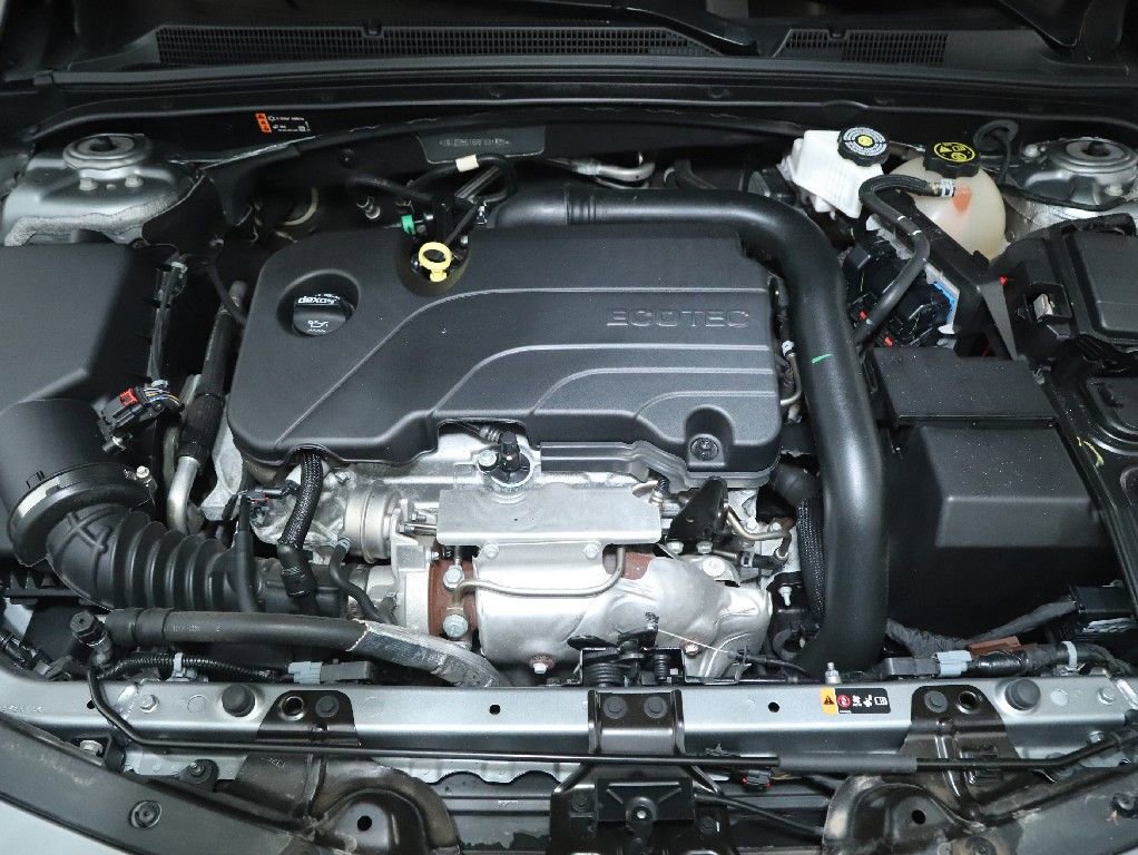 Used 2024 Chevrolet Malibu LT image 35