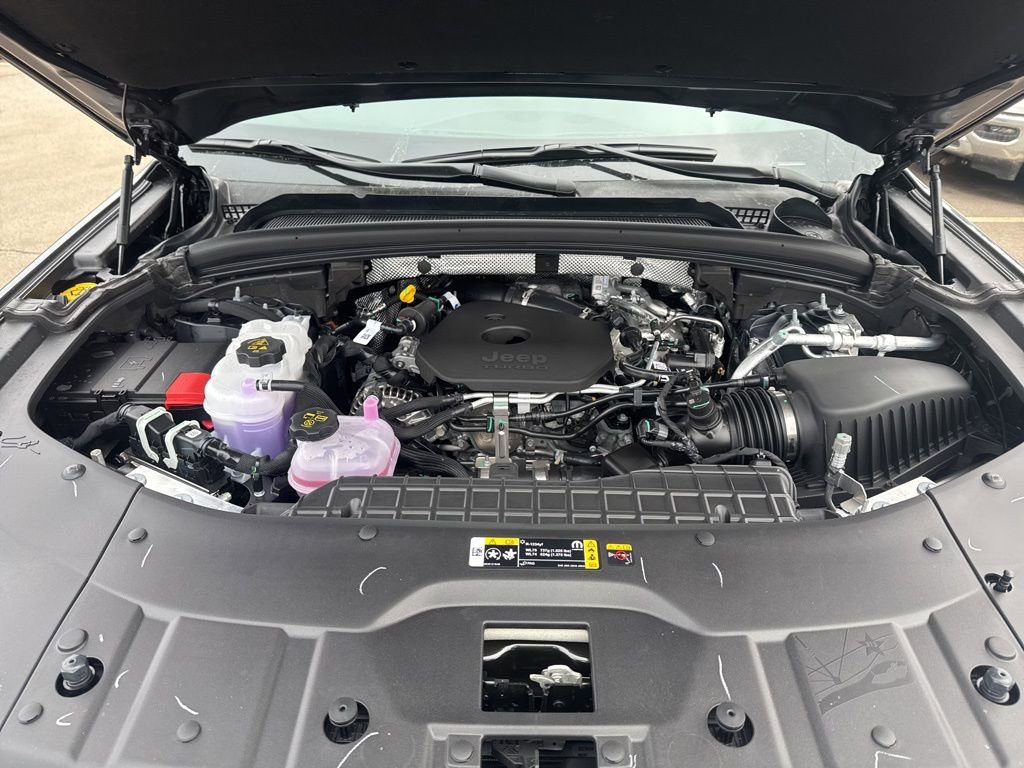 New 2026 Jeep Grand Cherokee Limited image 32