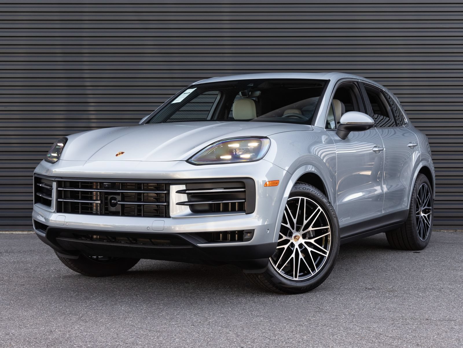 New 2025 Porsche Cayenne
