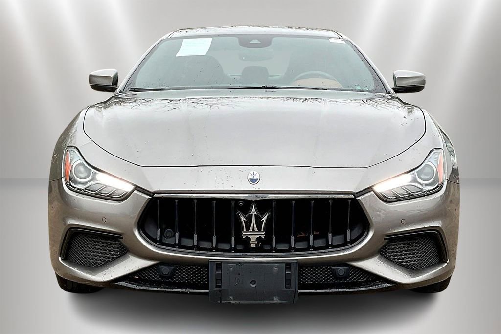Used 2022 Maserati Ghibli Modena Q4 image 2