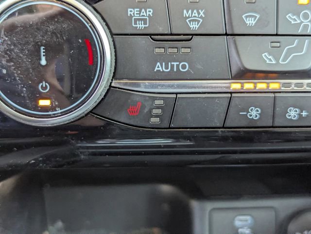 Used 2022 Ford Escape Titanium w/ Titanium Premium Package image 34