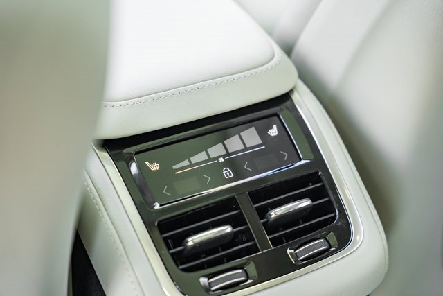 New 2026 Volvo XC90 B6 Ultra w/ Protection Package Premier image 33